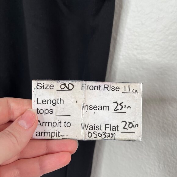 Wit & Wisdom Black Womens Ab-solution Mid Rise Crop Pants Stretch Knit size 20 - Picture 10 of 11